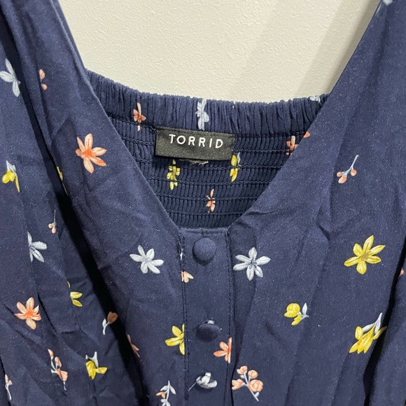 Floral Navy Sundress - Picture 3 of 4